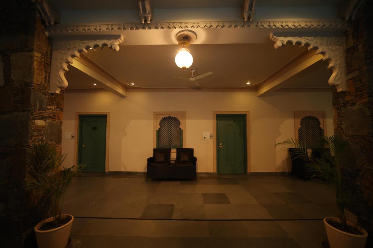 Vaché Farm Stay Udaipur Extérieur photo