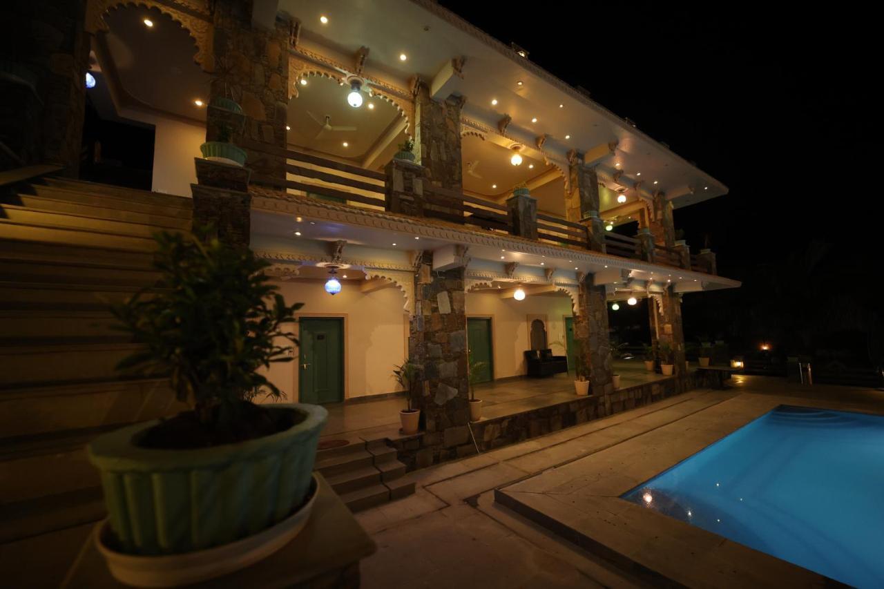 Vaché Farm Stay Udaipur Extérieur photo