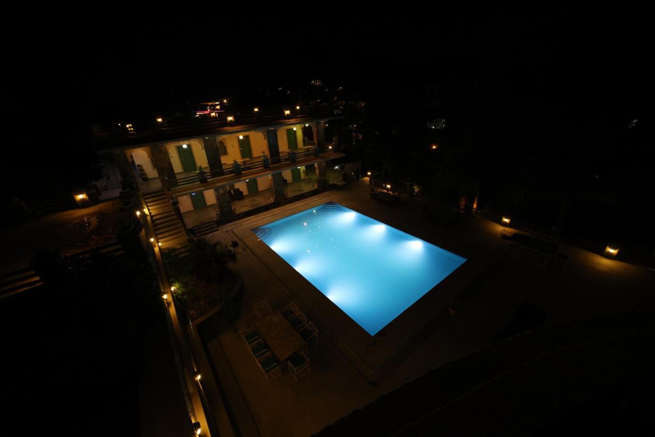Vaché Farm Stay Udaipur Extérieur photo